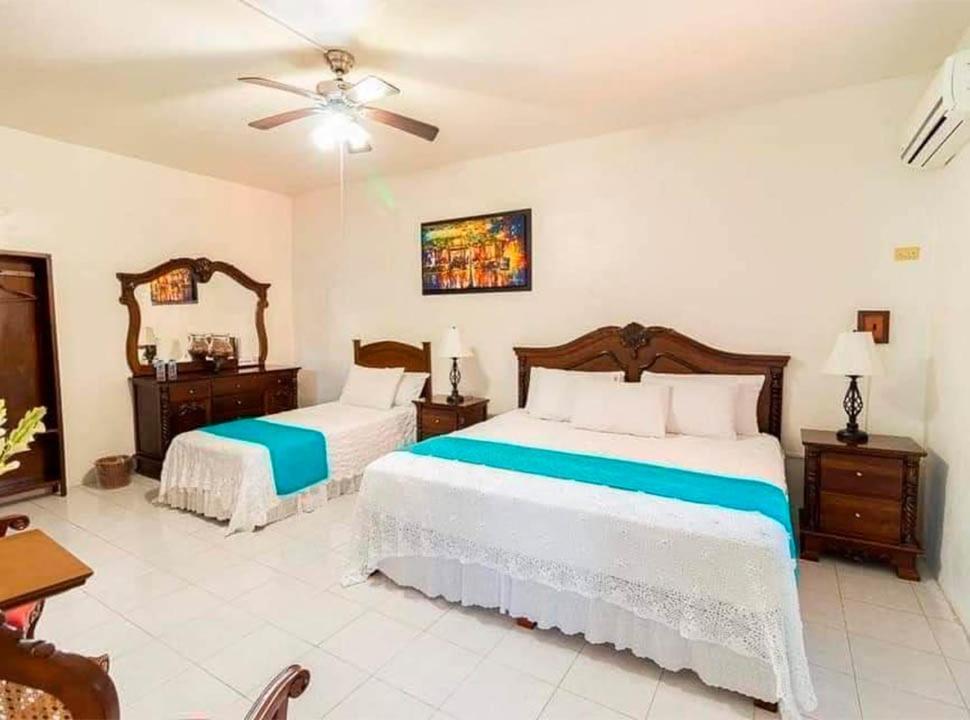 Hotel Casa Blanca トラコタルパン エクステリア 写真