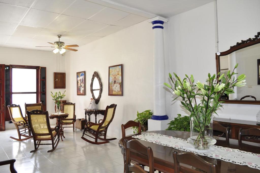 Hotel Casa Blanca トラコタルパン エクステリア 写真
